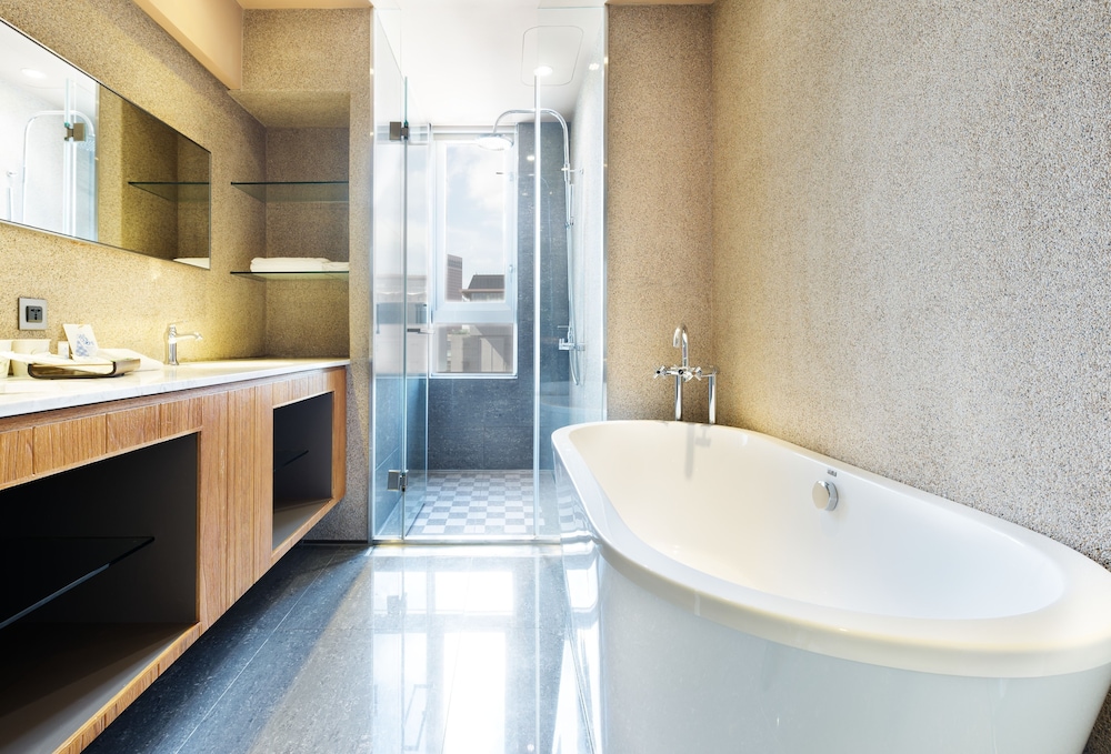 Home Hotel Xin Yi Branch 56/65