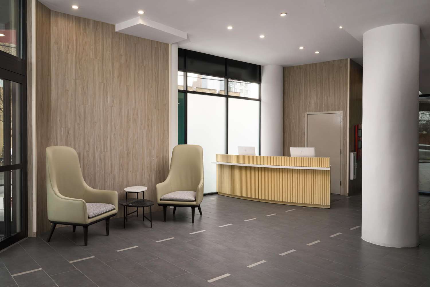 Hampton Inn by Hilton Long Island City New York 4/14