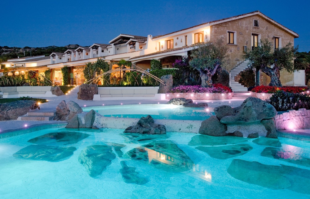 PULICINU HOTEL 2/50
