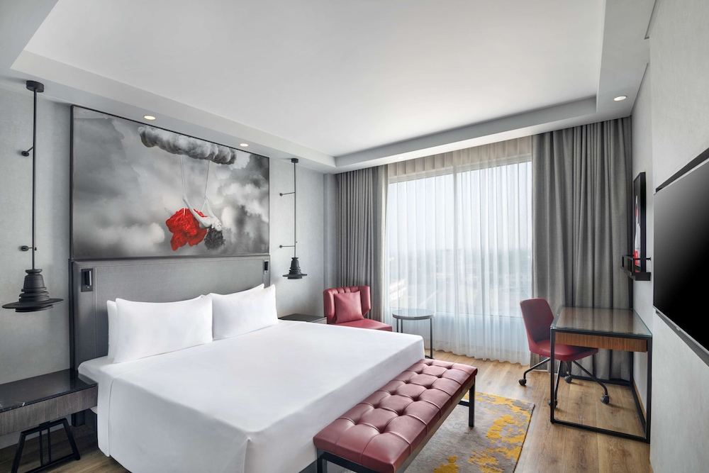 Radisson RED Chandigarh Mohali 22/75