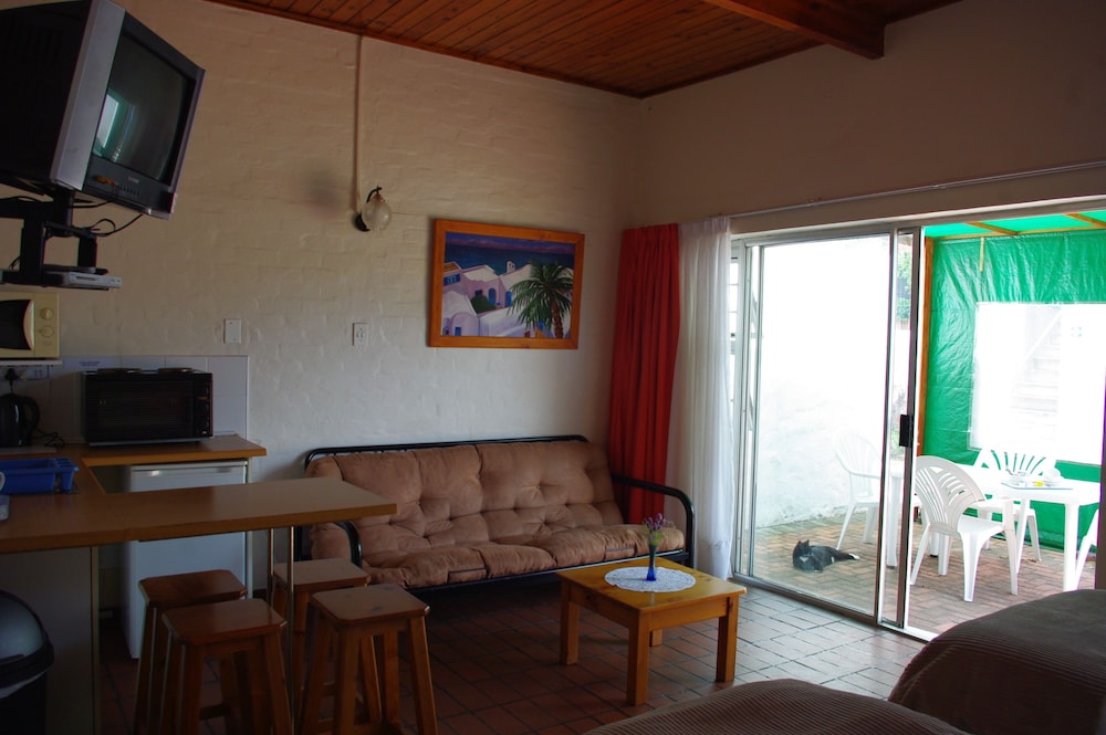 Aqua Marine Guest House 31/67