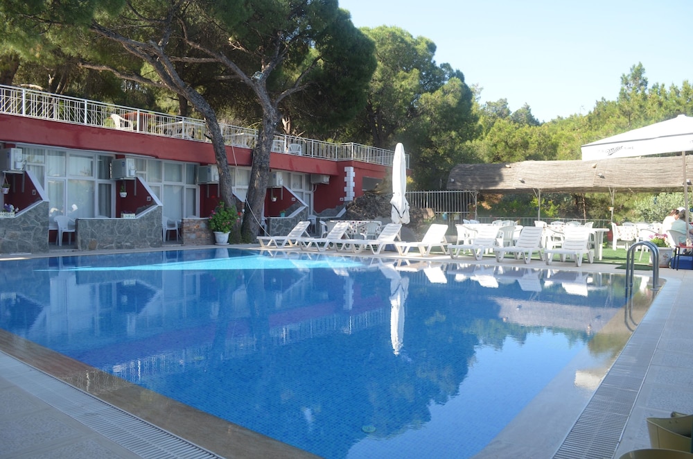 Tunc Otel 48/50