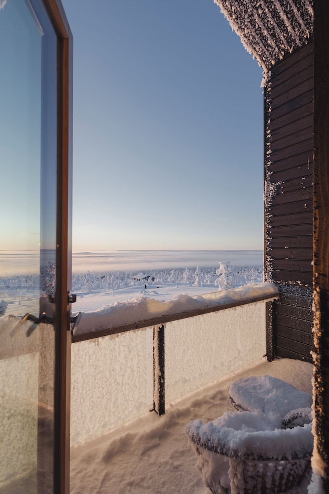 Star Arctic Hotel 56/63
