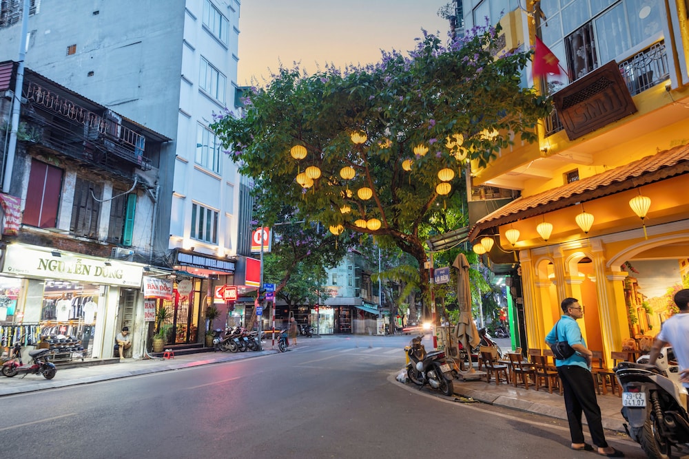 Omina Hanoi Hotel 43/50
