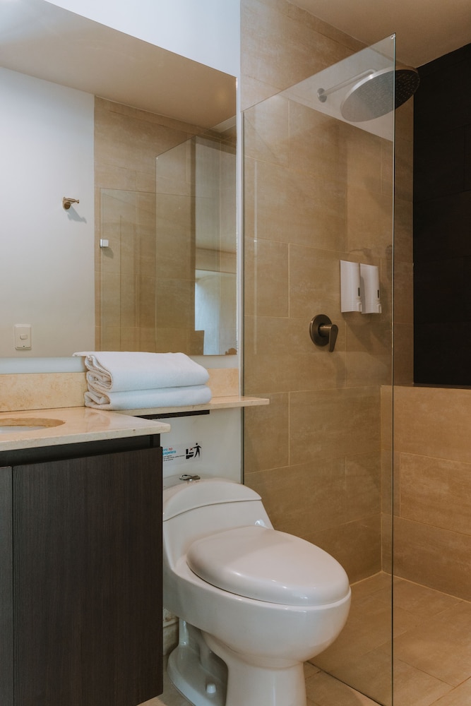 Travelers Rio Verde Living Suites 44/50