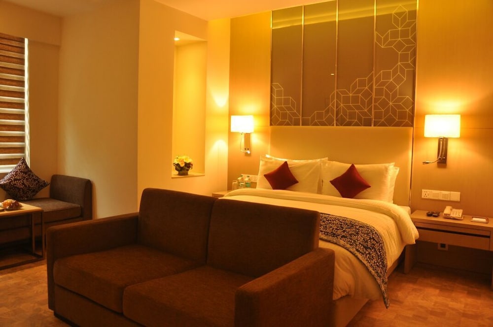Days Hotel by Wyndham Jaipur Tonk Road 17/34