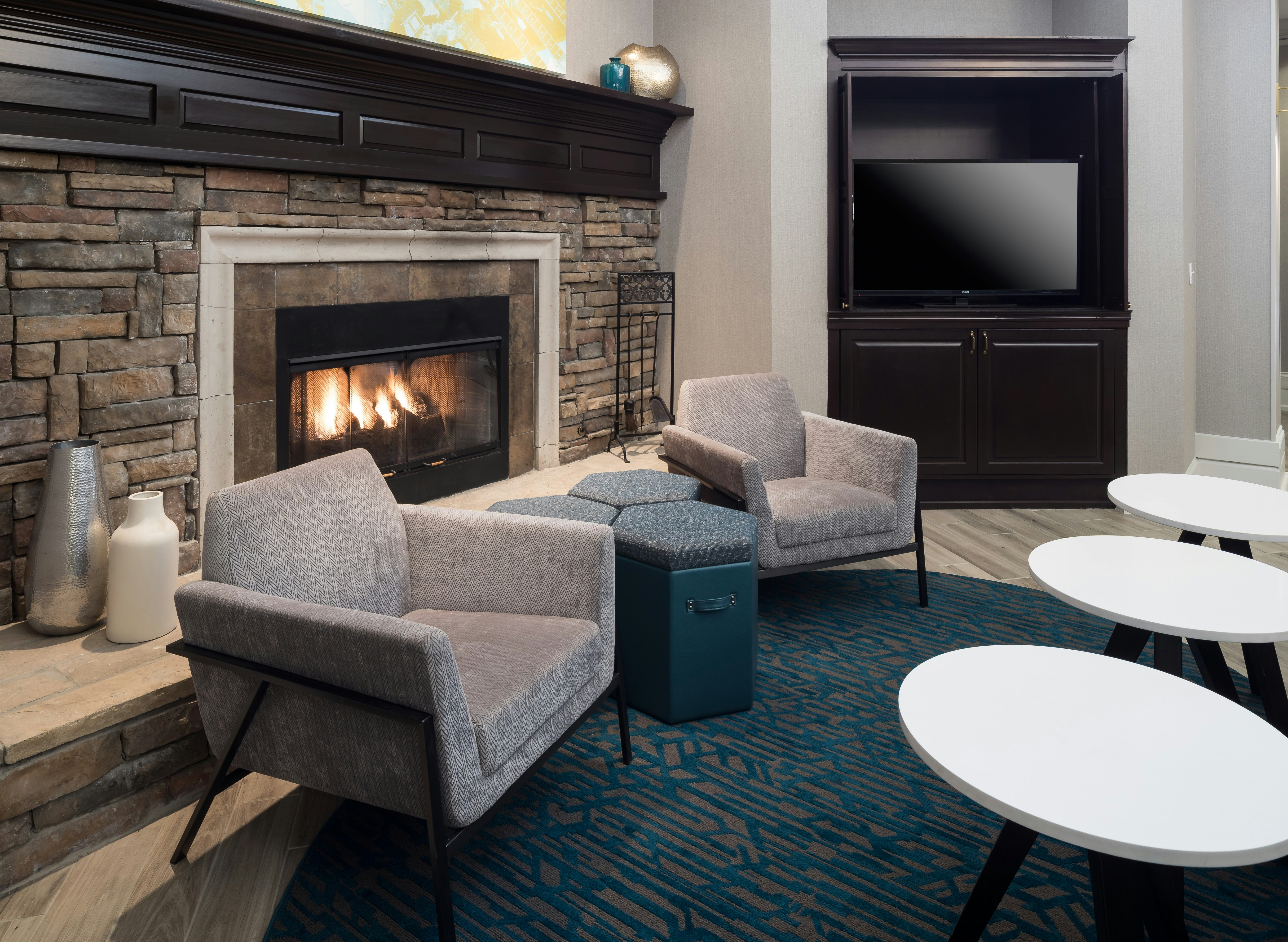 Hampton Inn Suites Memphis Beale Street 7/21