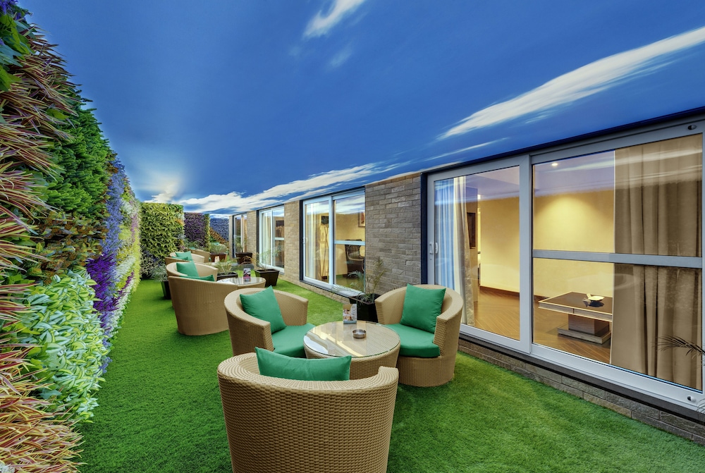 Hotel Marina 43/50