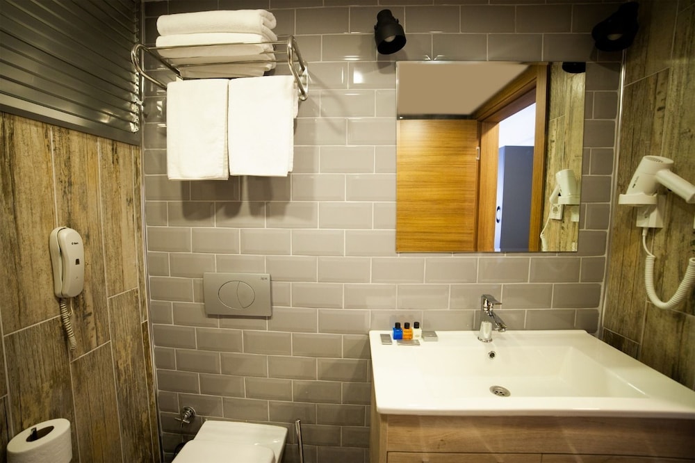 Set Ozer Hotel 55/60