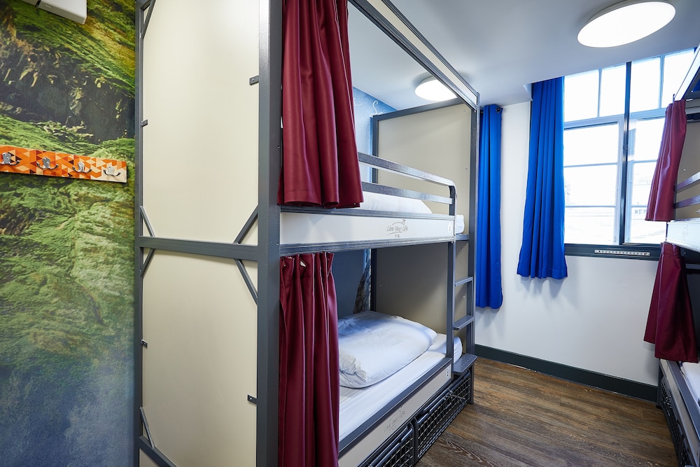 St Christopher S Inn Hostels 55/70