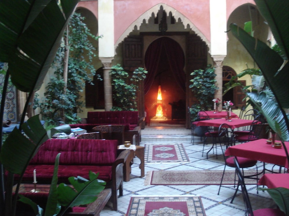 Riad Marlinea 25/50