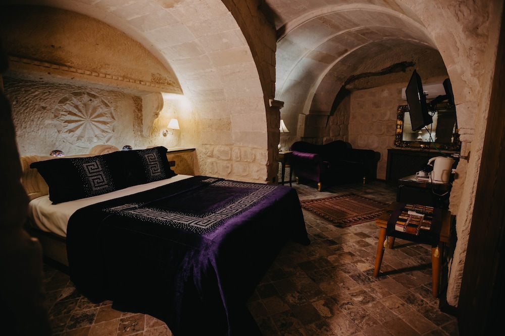 Artium Cave Hotel 9/50