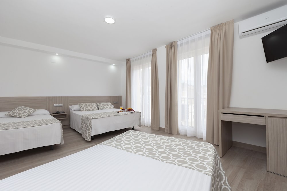 Olympia Hotel Ronda II 21/66