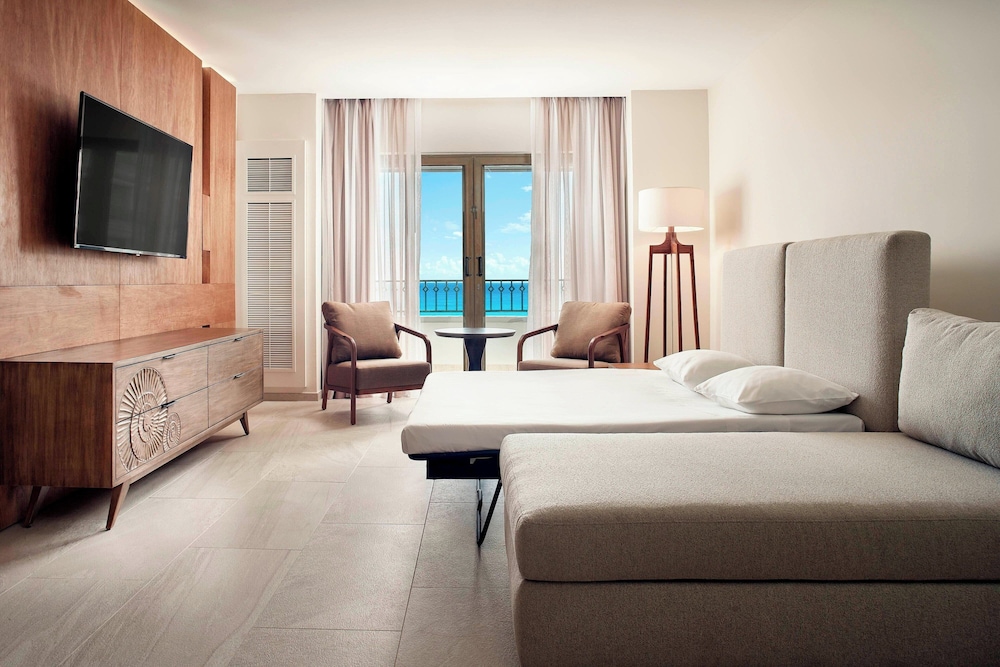 1 Bedroom, Caribbean, Suite, King Bed, Sofa
