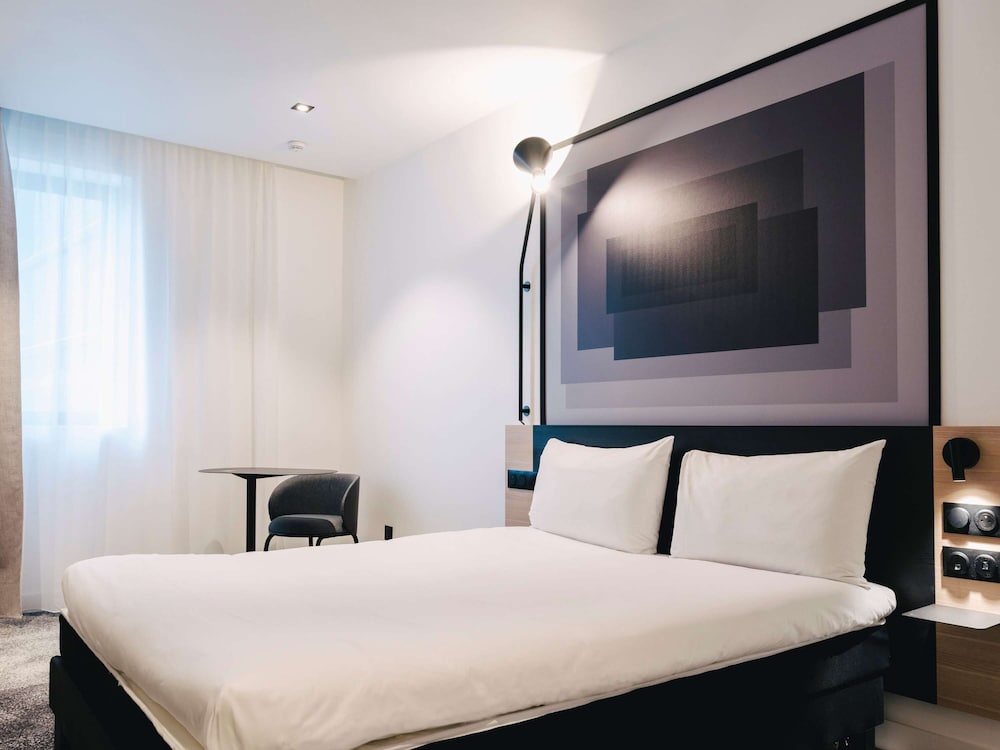 FAMILY, DOUBLE BED, SOFA