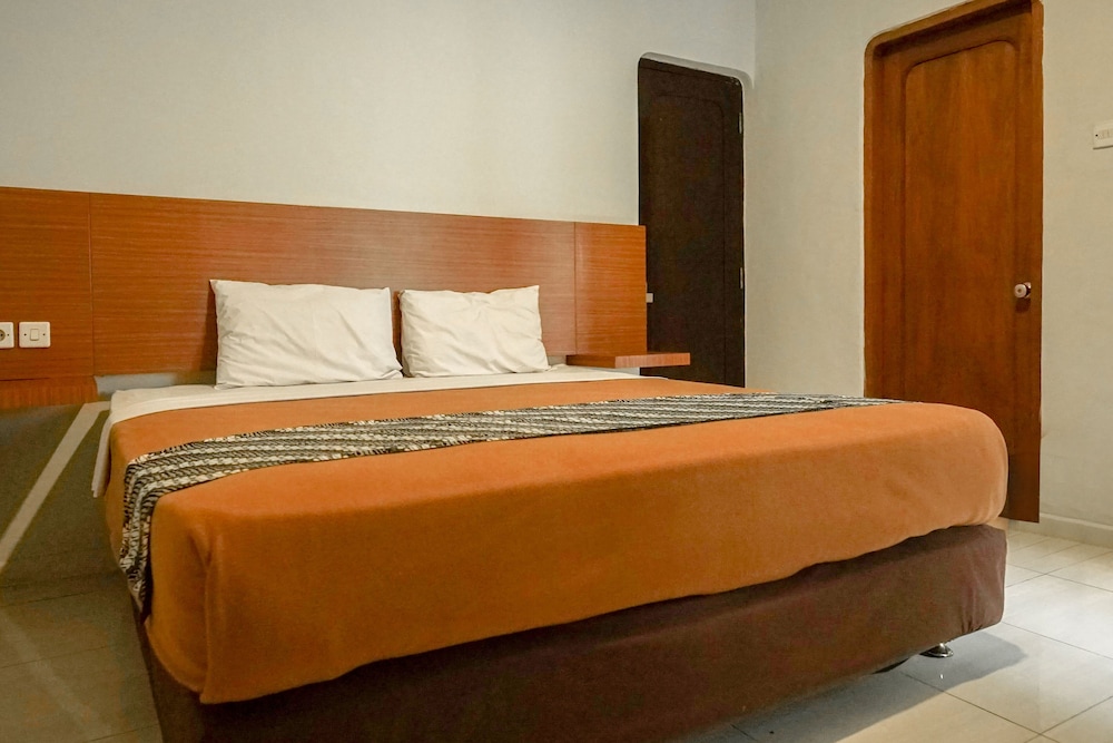 Airlangga Hotel 15/62