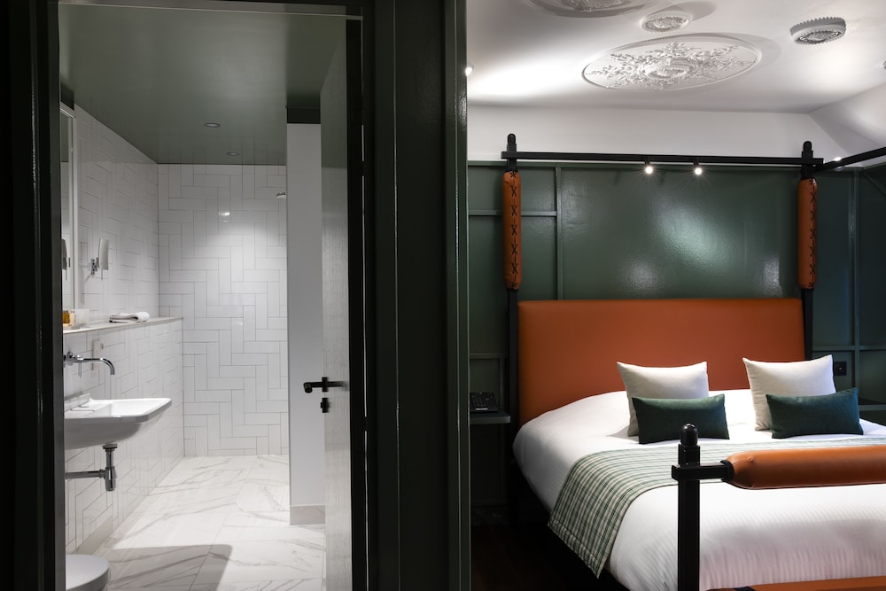 Hotel Le Colombier 14/80