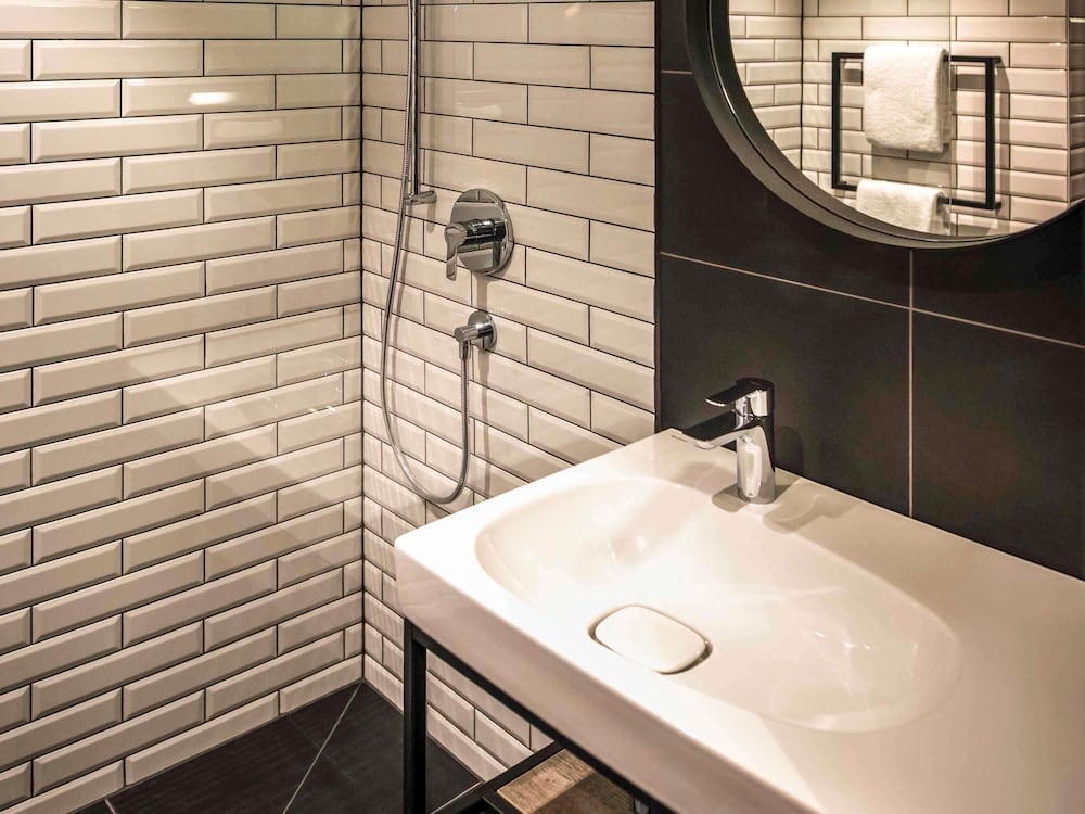 ibis Wels 37/43