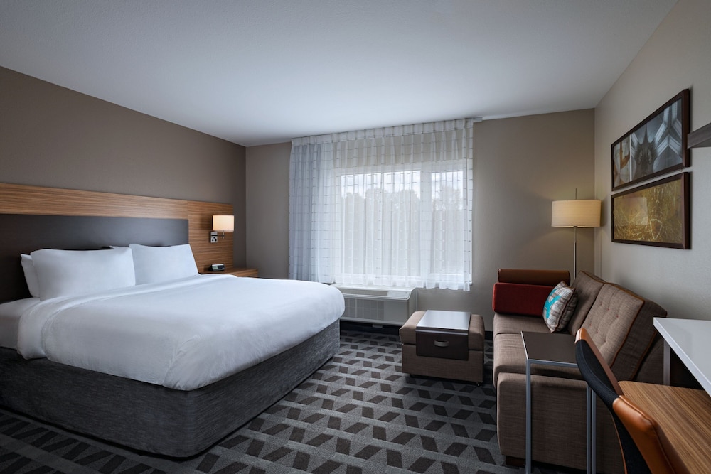 TownePlace Suites by Marriott Edgewood Aberdeen 4/23