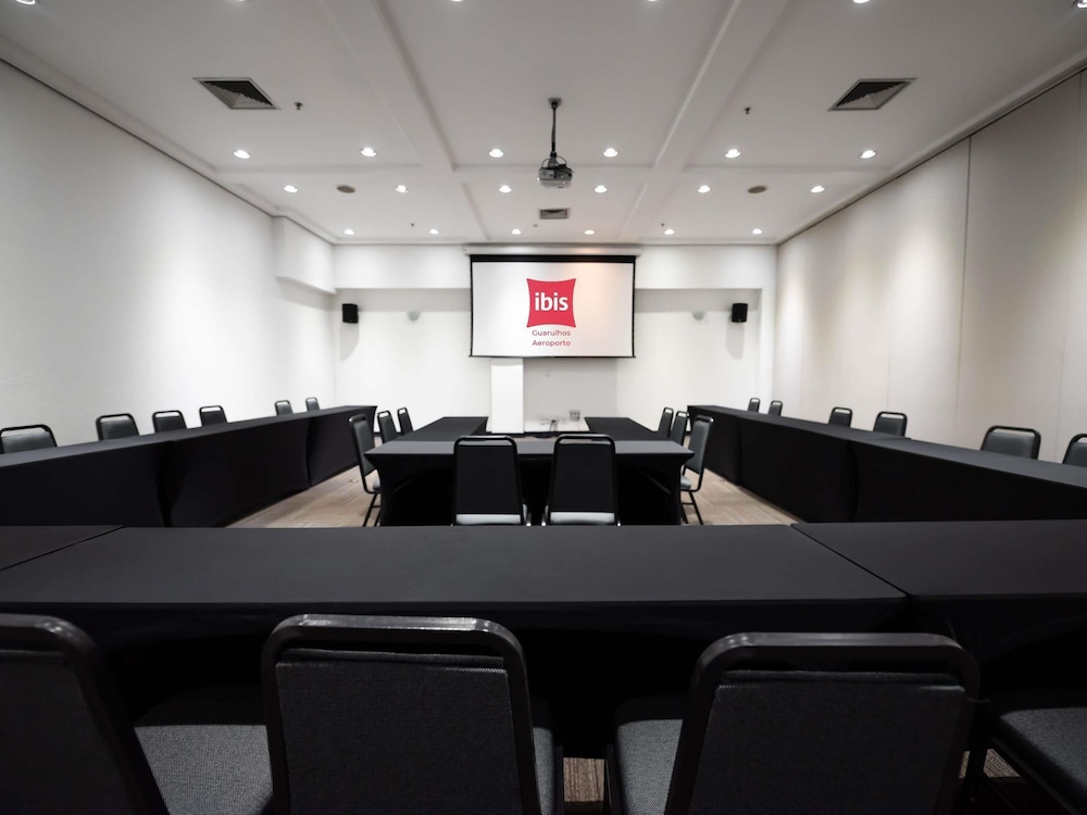 Ibis Guarulhos 61/70