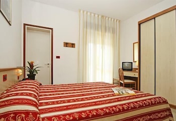 Hotel Golf 28/73