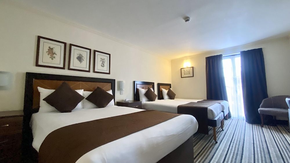 Europa Gatwick Hotel 13/50