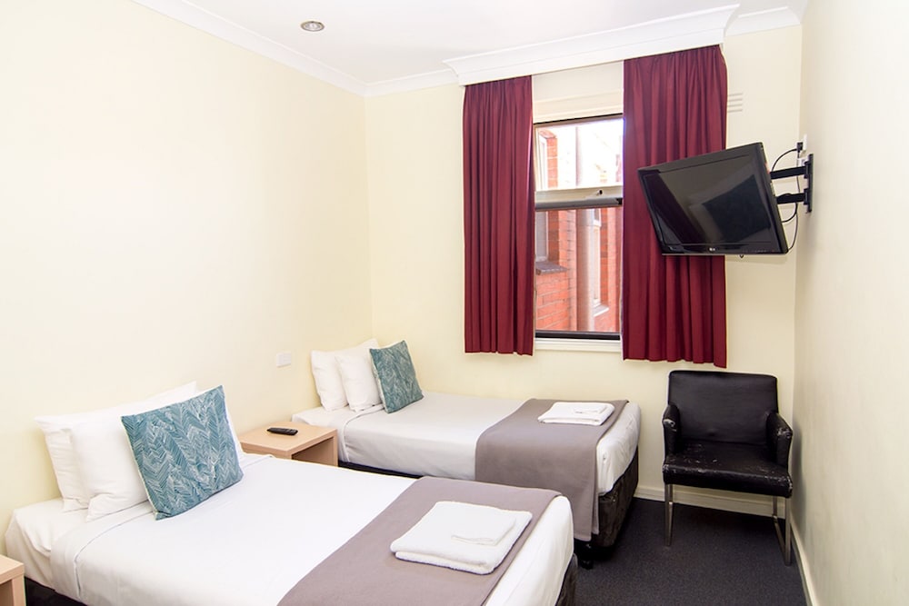 Miami Hotel Melbourne 21/50