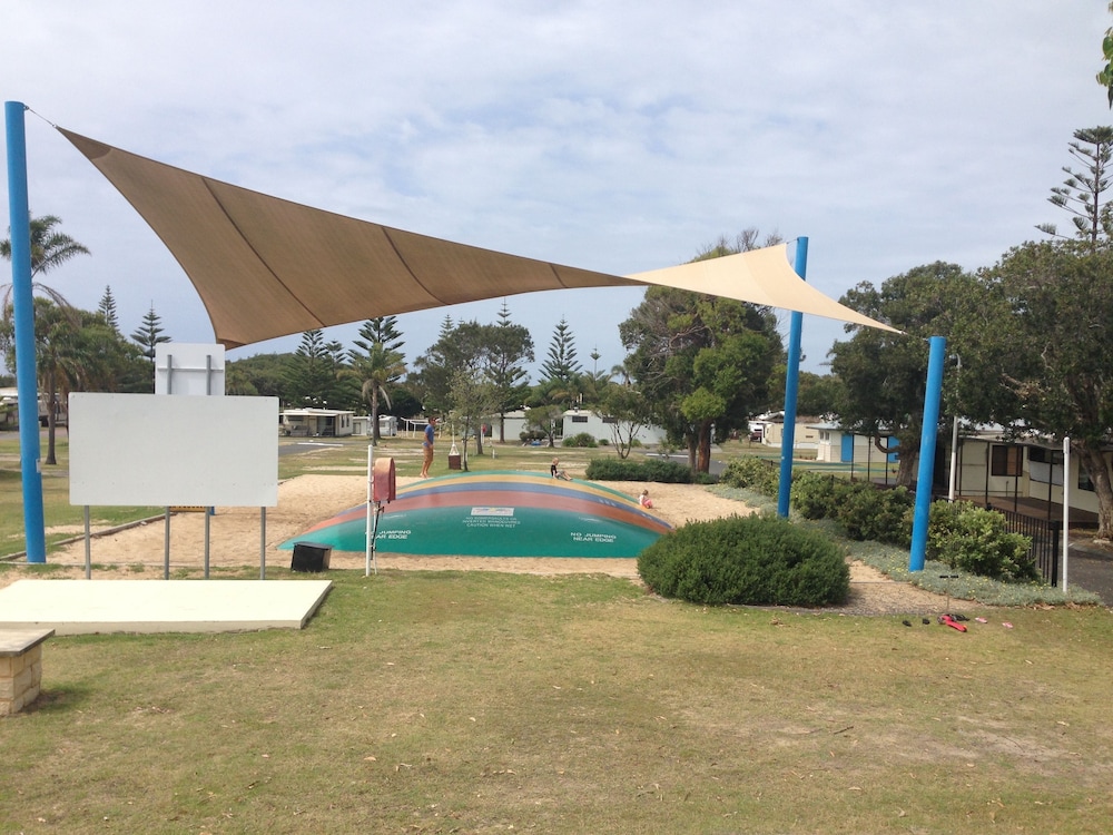 NORAH HEAD HOLIDAY PARK 38/50