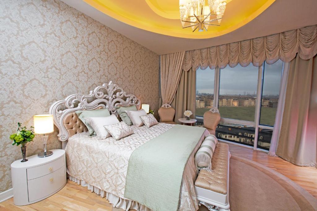غرفة تنفيذية بسرير كينج