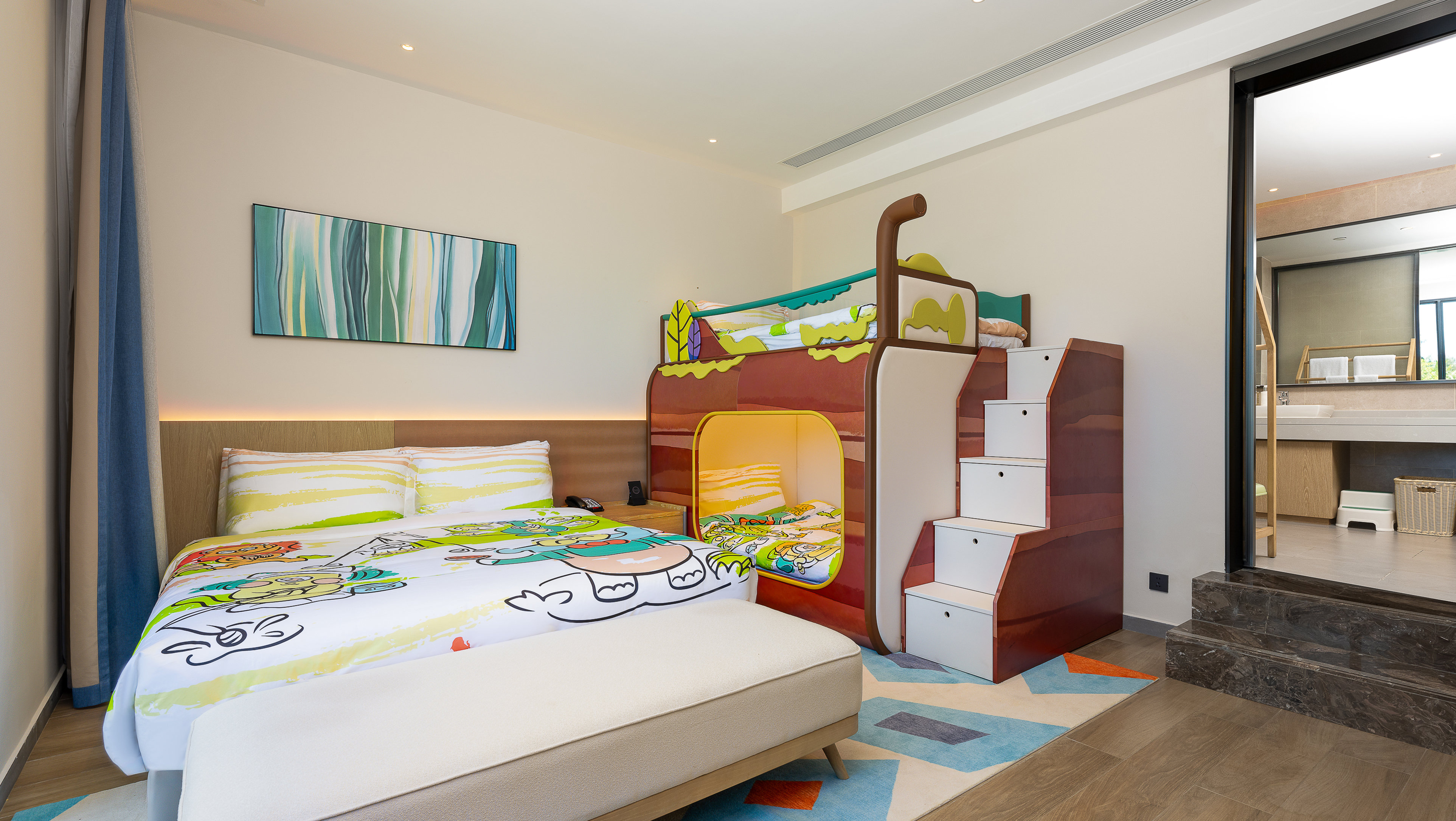 Holiday Inn Hainan Xiangshui Bay 12/50