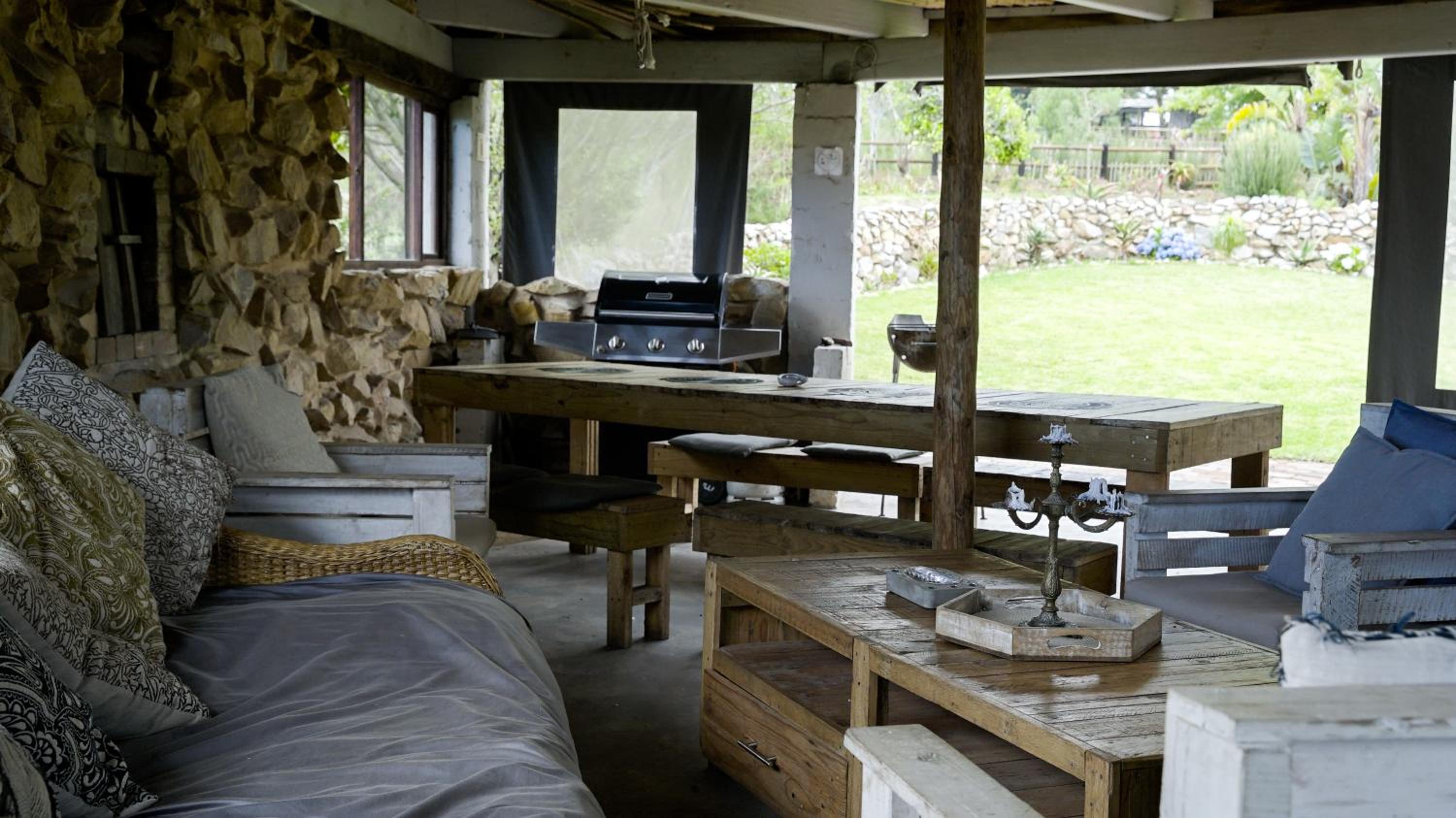 Rainforest Ridge Eco-Lodge 24/38