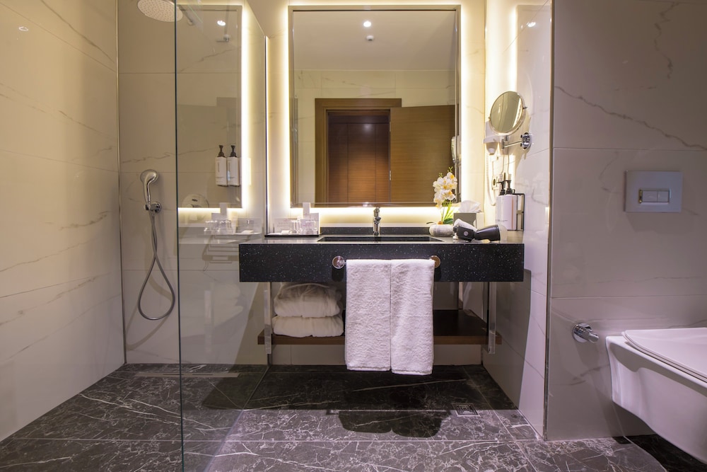 Crowne Plaza Yalova 66/66