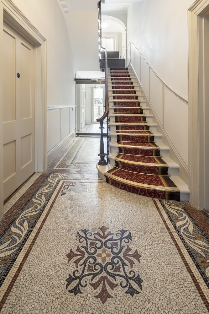 Notting Hill House 34/61