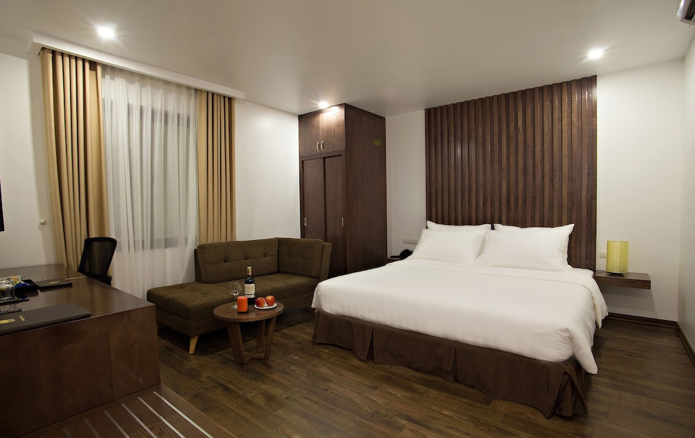 Inearth Hotel Hanoi (Ex. Poonsa Hanoi Hotel) 35/66