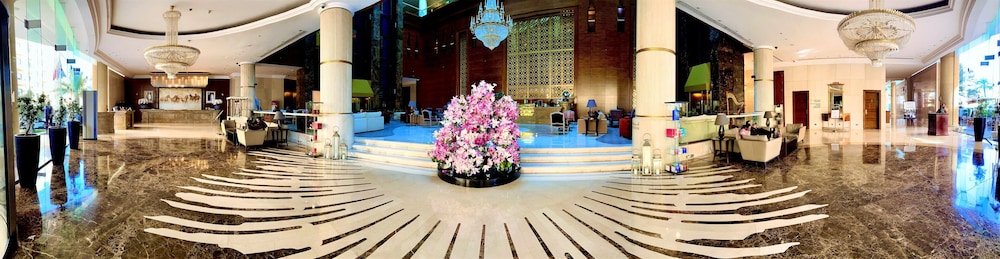 Millennium Hotel Doha 84/90