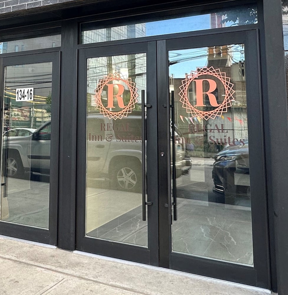 Regal Inn & Suites New York LaGuardia Hotel 13/20