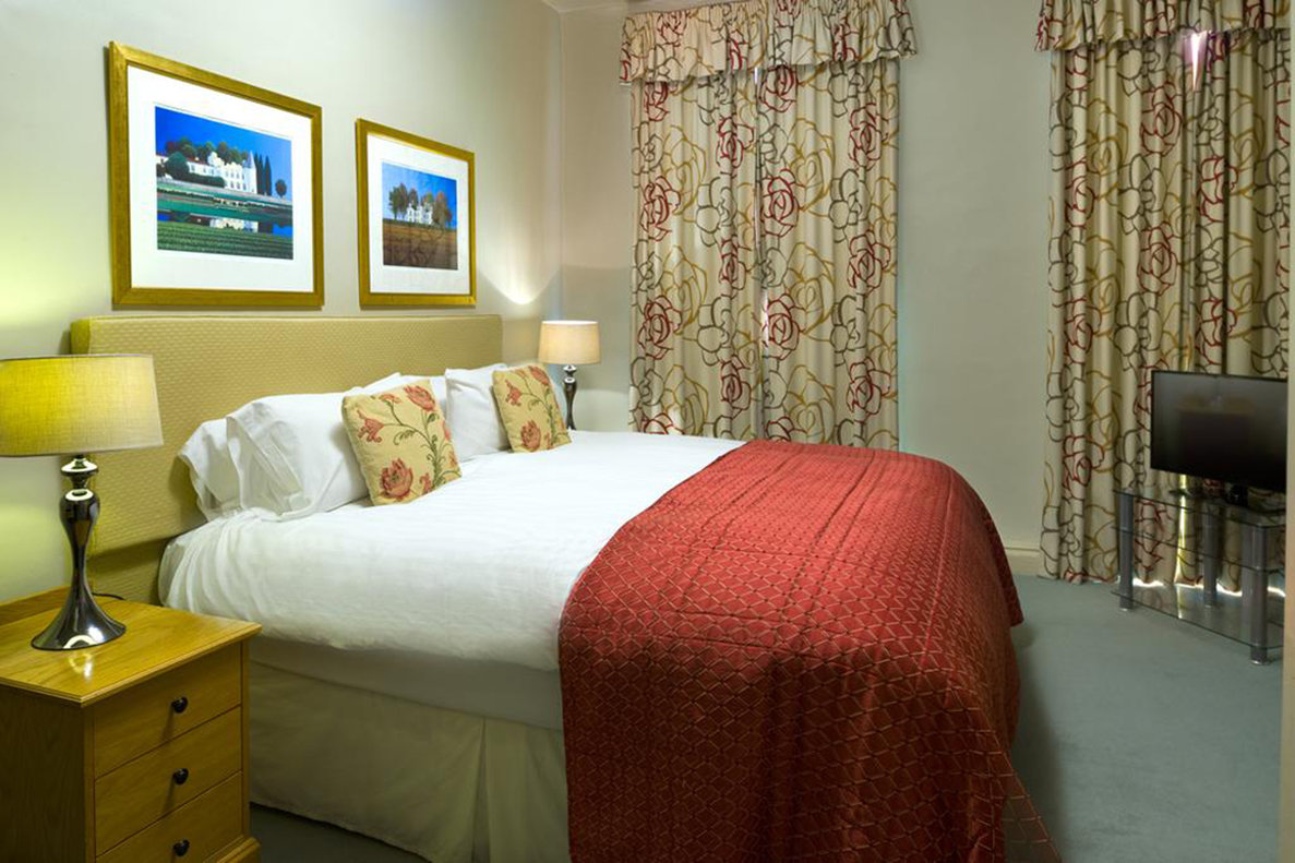 Marlborough Arms Hotel 14/41
