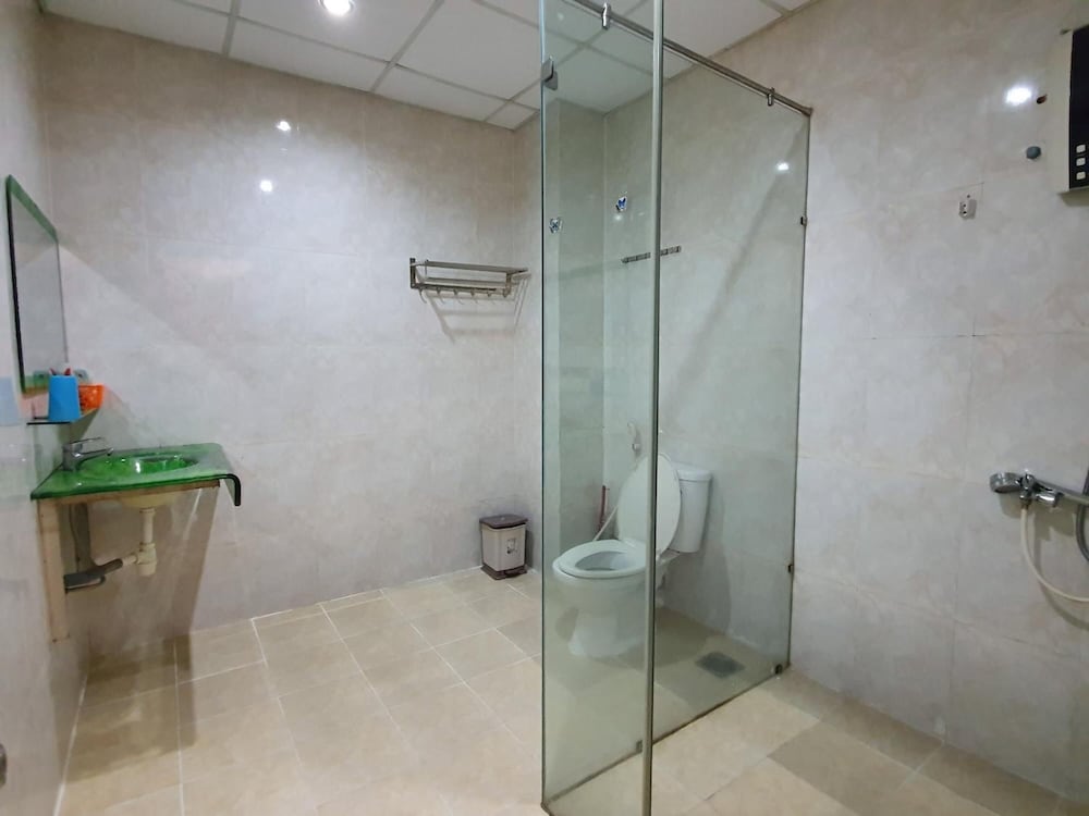 Truong Giang Hotel 58/60