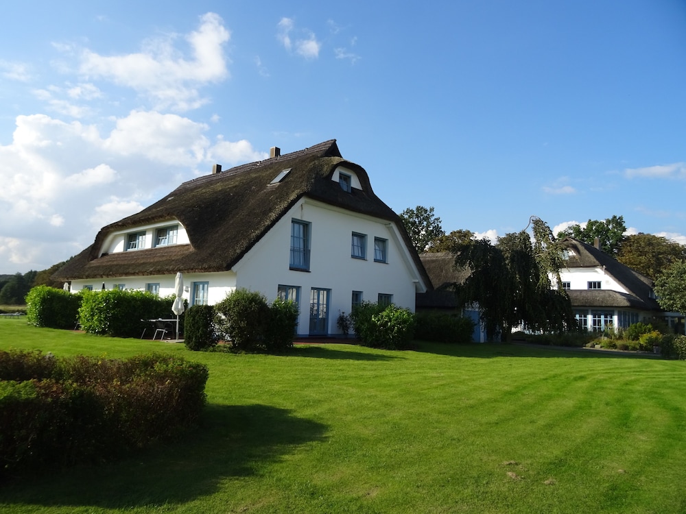 Landhotel Kastanienallee Putbus 41/50
