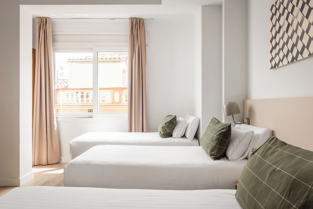 غرفة ثلاثية بثلاثة أسرّة، Hotel Margarit 5/10