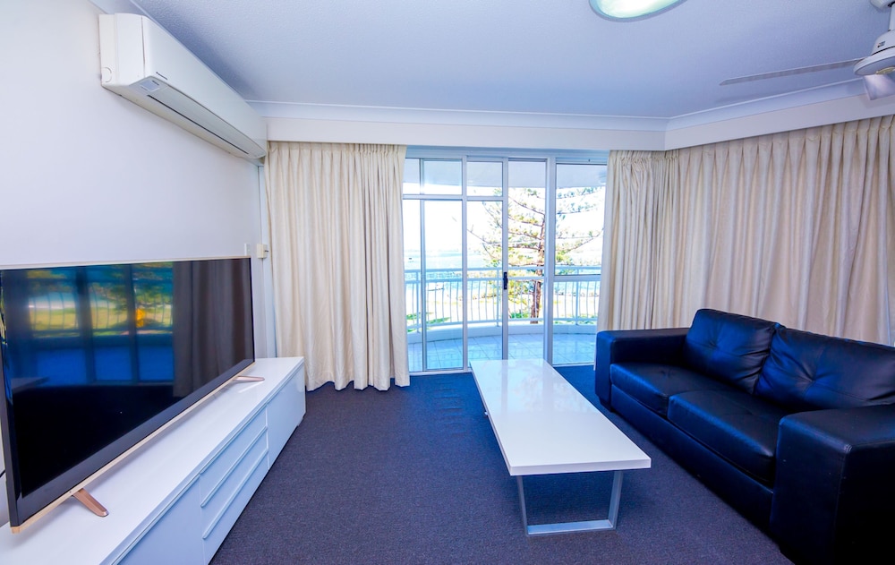 Atrium Resort 40/70