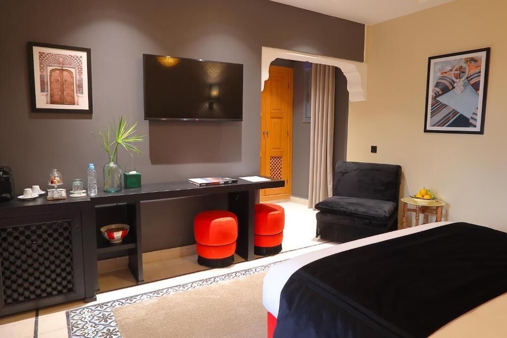 Dar Lys Luxury Riad & Spa 24/46