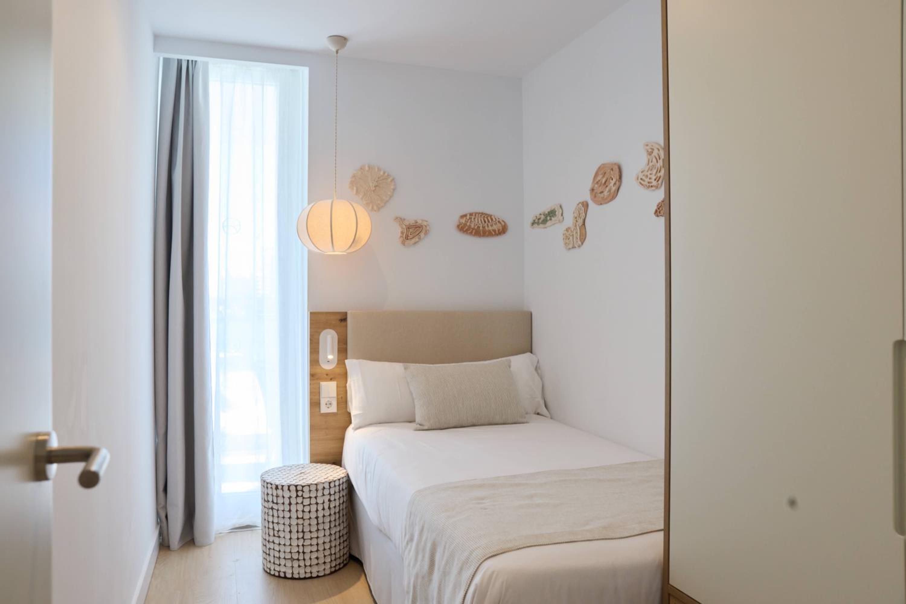 1 Bedroom, Suite, Lateral Side Sea View