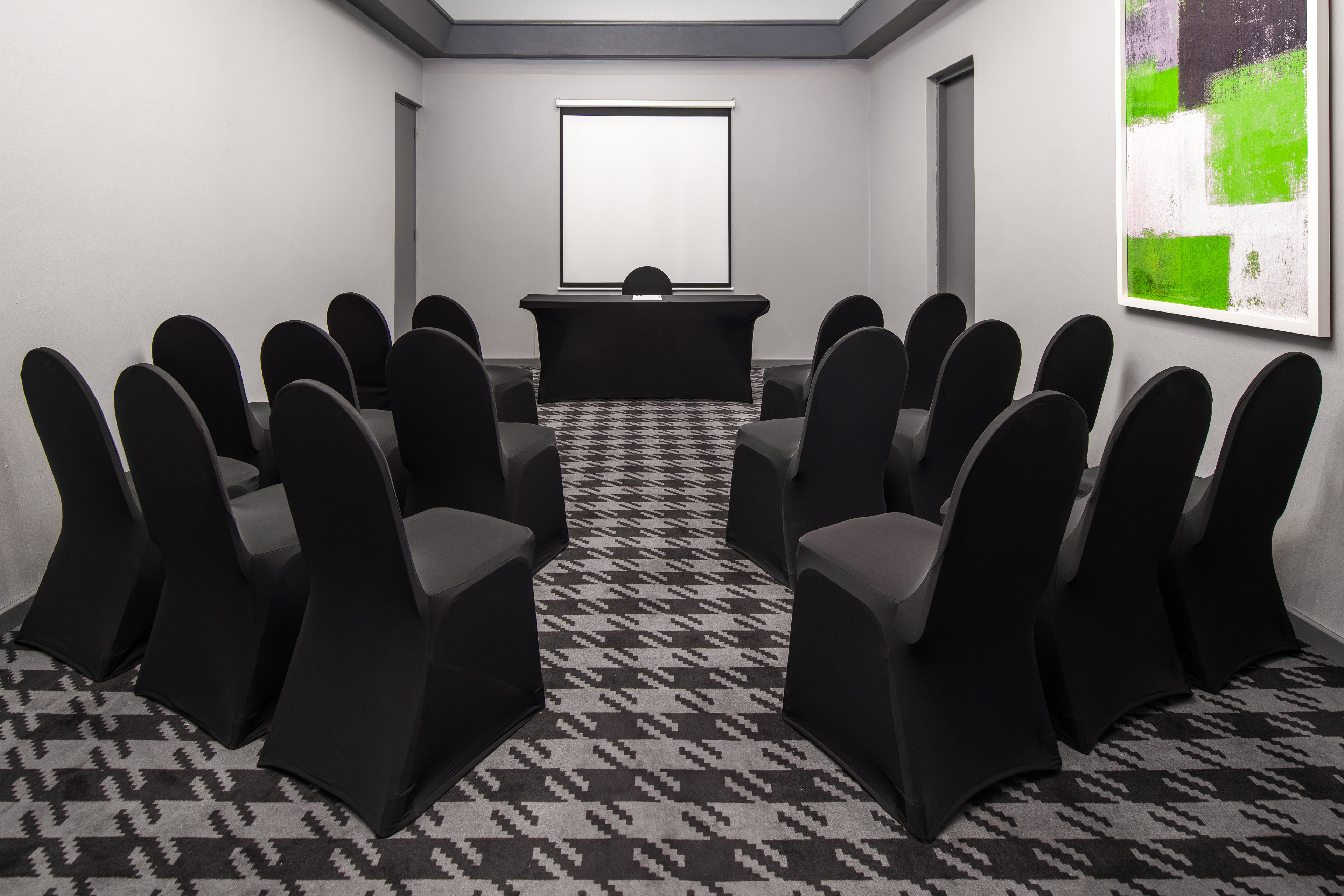 Holiday Inn Johannesburg Airport Previously Know As the Airport Grand Hotel And Conference Centre 34/50