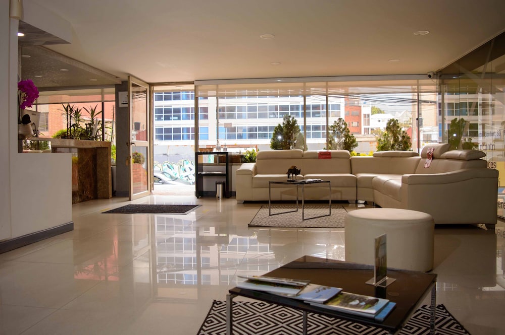 Confort 80 Zona Rosa Hotel 7/70