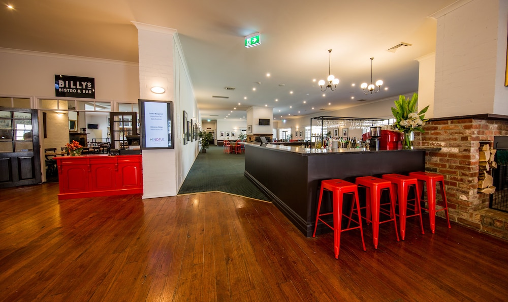Mercure Ballarat Hotel and Convention Centre 9/70