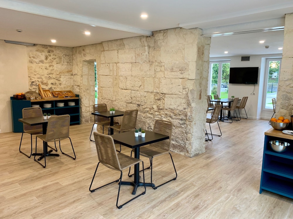 Brit Hotel Bordeaux Arena 34/50