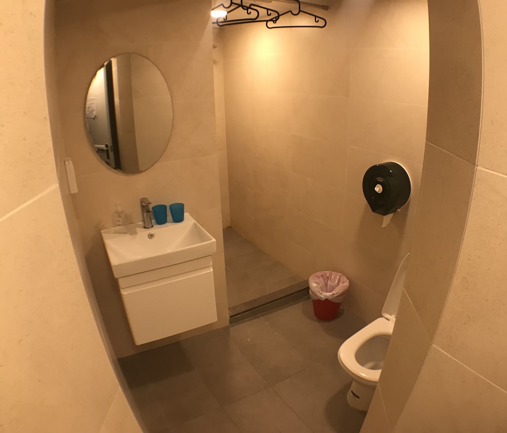 Soso Hostel 23/24