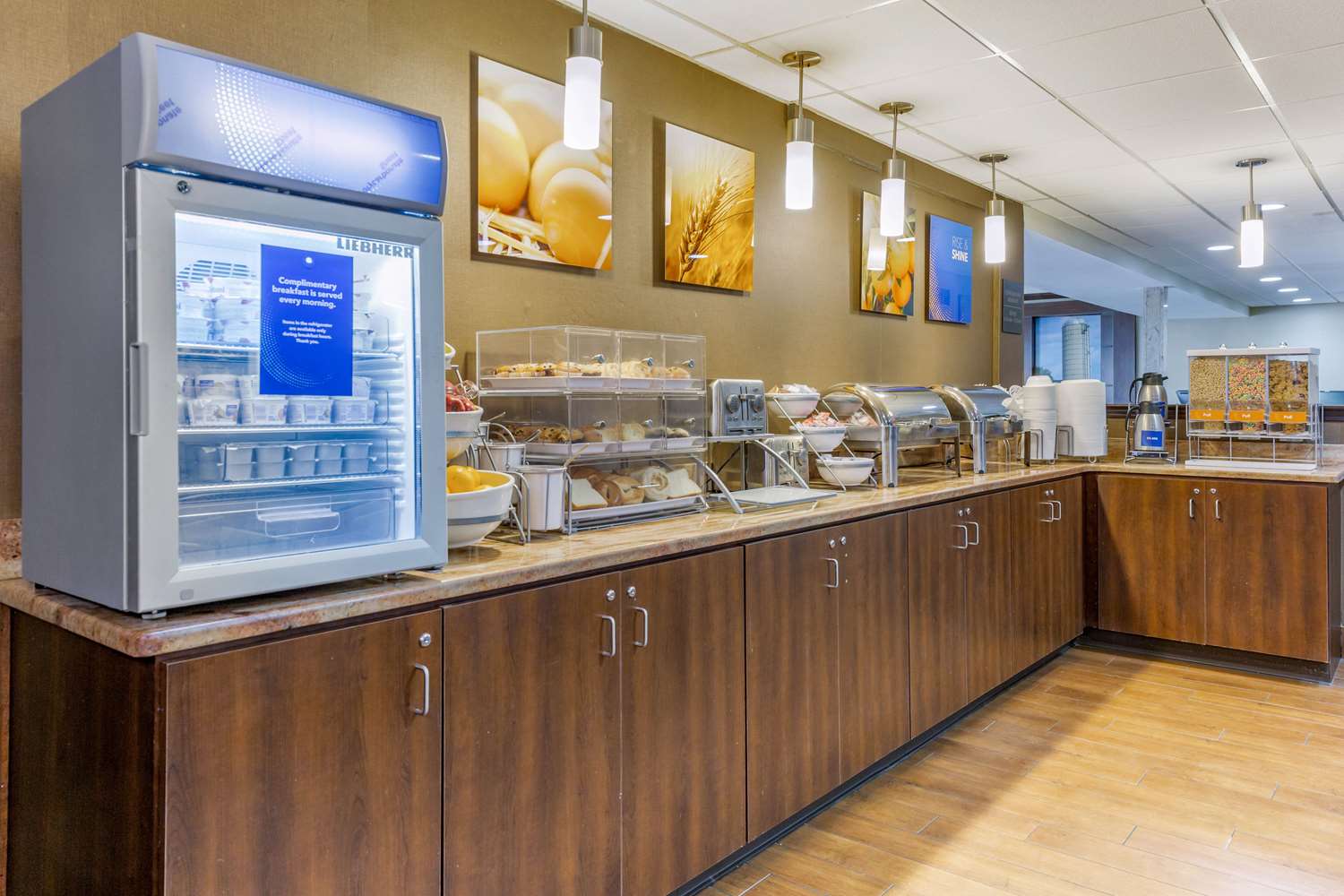 Comfort Inn Lancaster At Rockvale 4/29