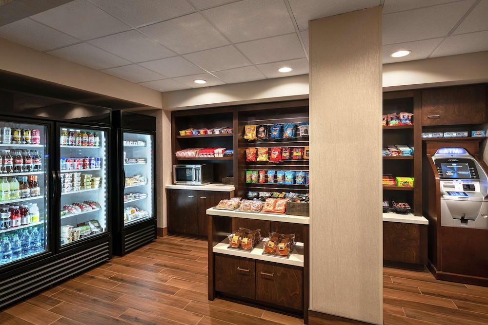 DoubleTree by Hilton Hotel San Francisco Airport North 74/81